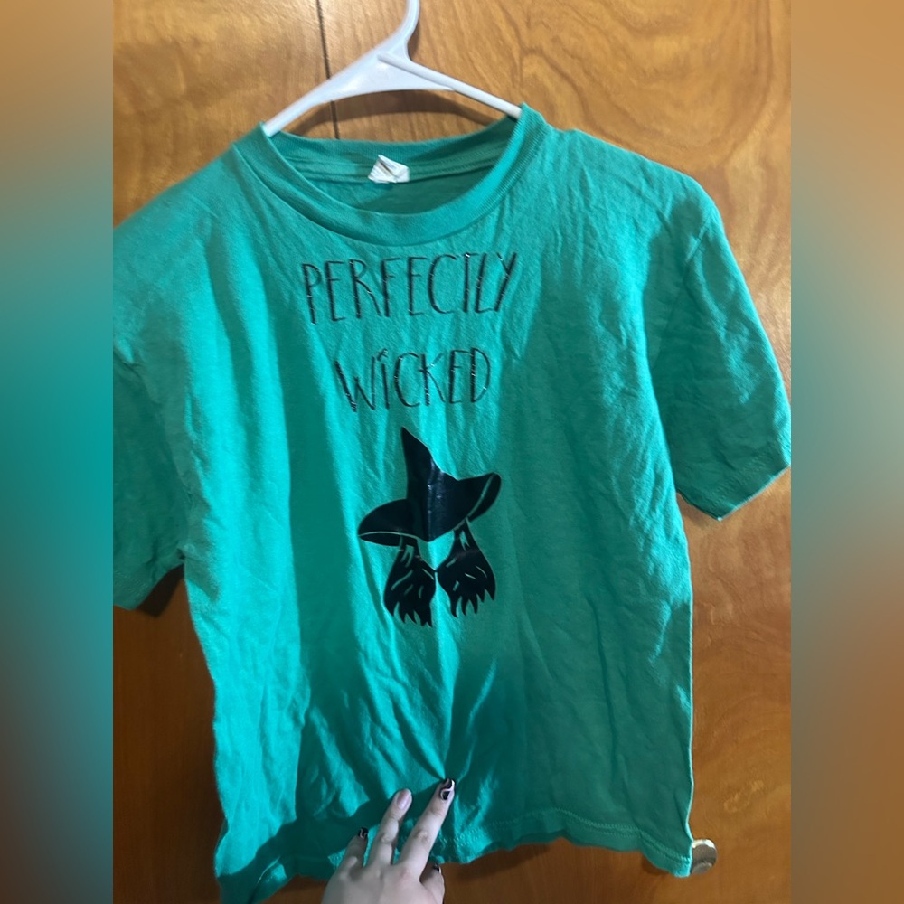 Green perfectly wicked shirt from wicked